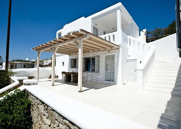 Varnali Small Boutique Mykonos Town