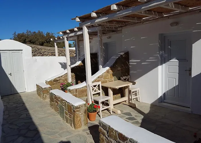 Πανσιόν Varnali Small Boutique